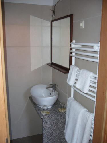 Central Apartman Sopron Chambre photo