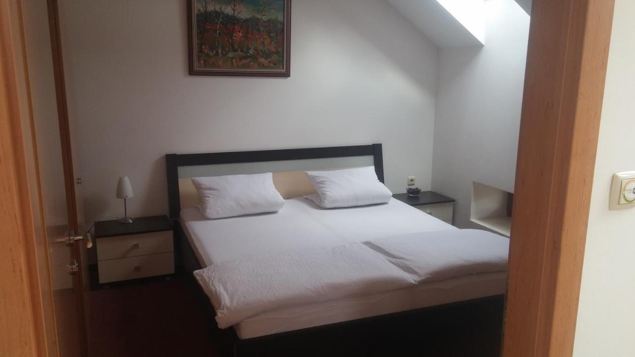 Central Apartman Sopron Extérieur photo